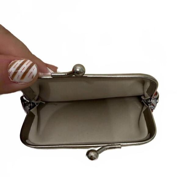 Small Children's Christmas Coin Purse- NWOT - Picture 2 of 2